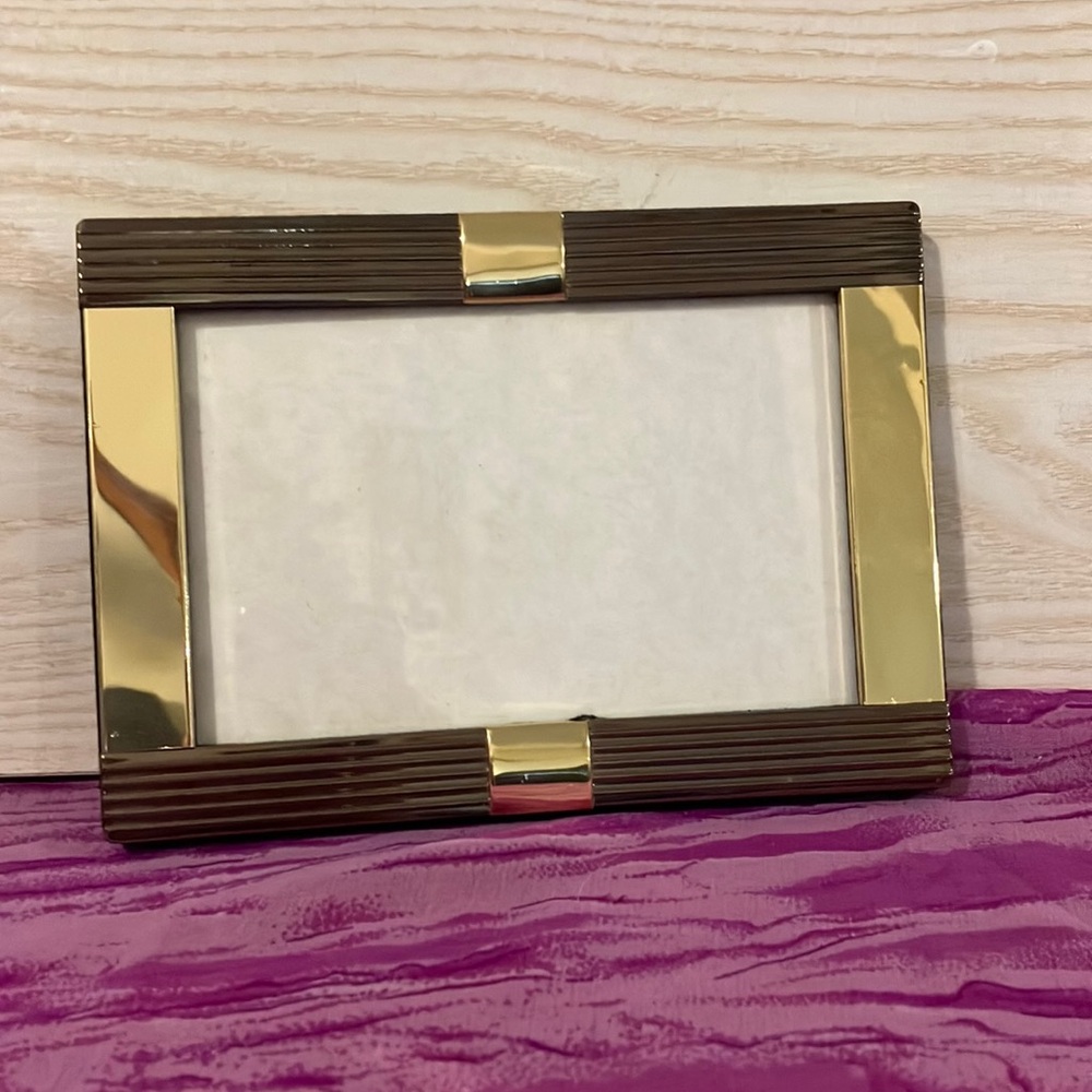 Elegant Gold and Brown Photo Frame